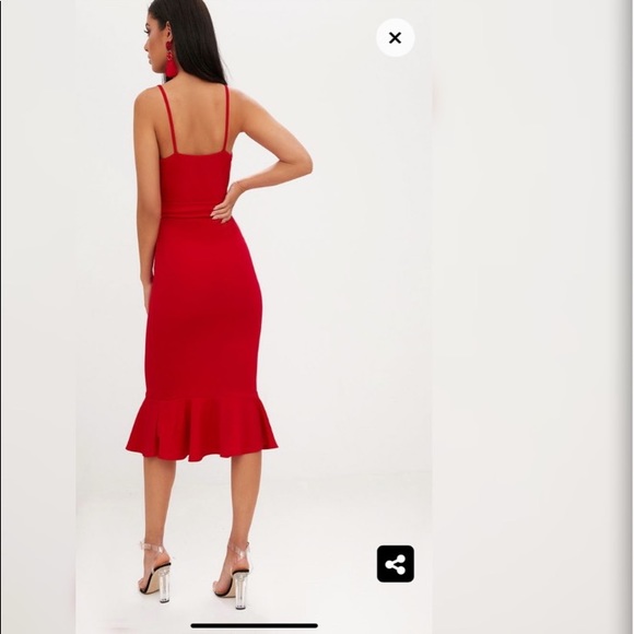 PrettyLittleThing Fishtail Midi Dress NWT - Picture 2 of 2